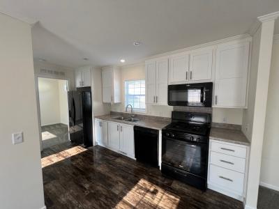 Photo 5 of 10 of home located at 326 Yorkshire Newport, MI 48166