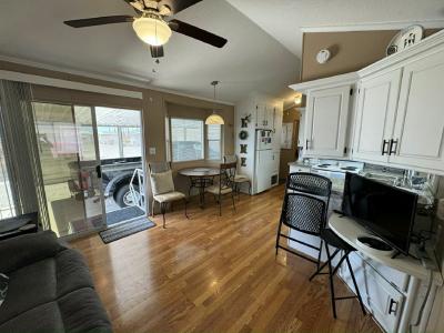 Photo 5 of 20 of home located at 8701 S. Kolb Rd., #10-191 Tucson, AZ 85756