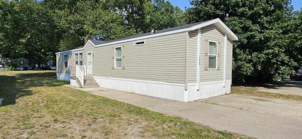Photo 1 of 2 of home located at 1220 Calgary Drive Lot 384 Muskegon, MI 49444