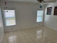 1985 Palm Harbor Manufactured Home