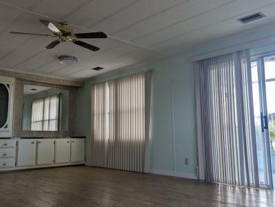 Photo 2 of 7 of home located at 7921 Homer Avenue Hudson, FL 34667