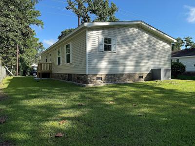 Photo 3 of 20 of home located at 3027 Gumwood Road Garden City, SC 29576