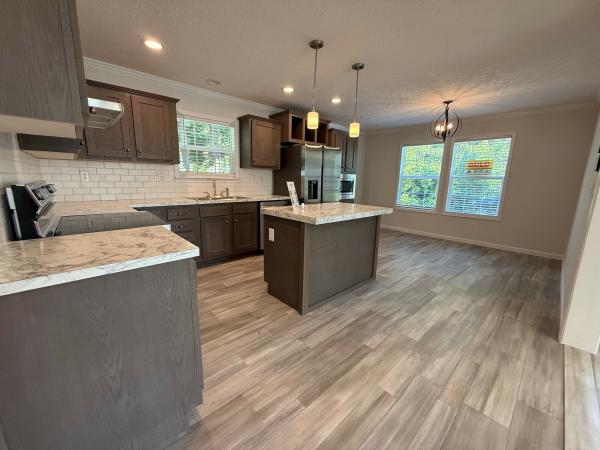 2025 Clayton 58FRE28543AH20 Mobile Home