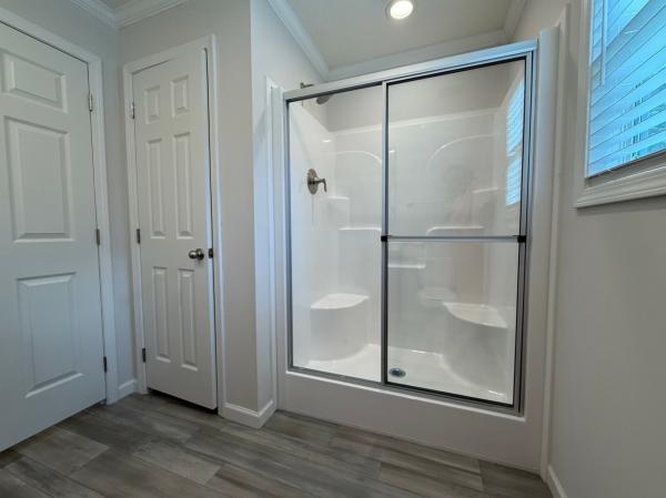 2025 Clayton 58FRE28543AH20 Mobile Home