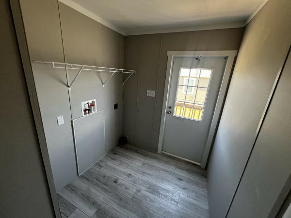 2025 champion NM2860L-2860H42276 Mobile Home