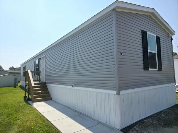 2025 Champion - Decatur Mobile Home