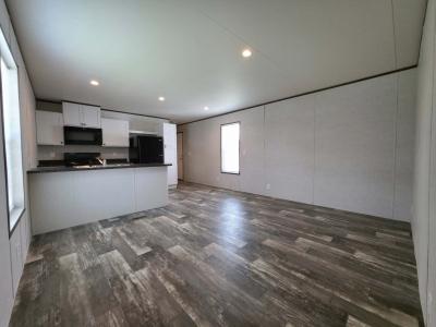Photo 5 of 27 of home located at 1416 W Commodore #176 Lincoln, NE 68522