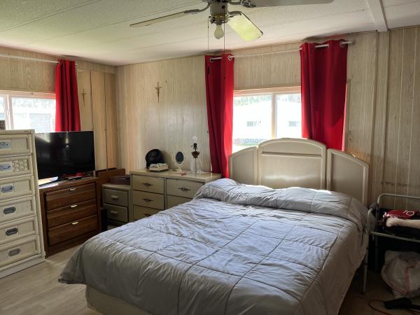 1976 Mobile Home
