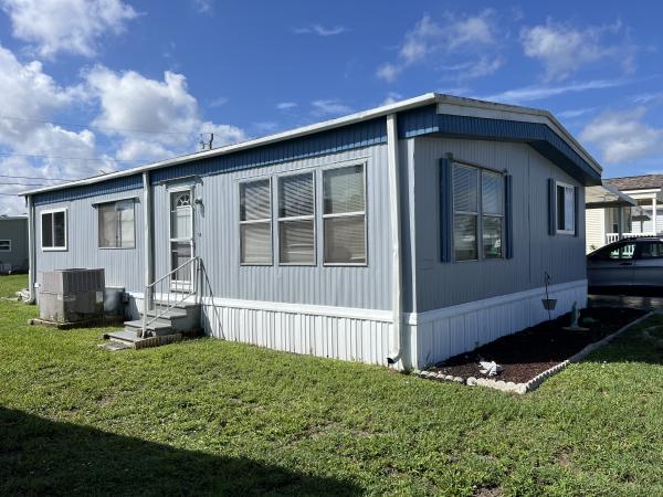 1976 Mobile Home