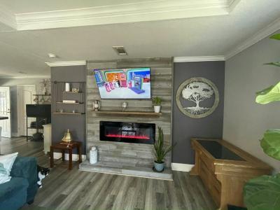 Photo 1 of 20 of home located at 13133 Grape Avenue Grand Island, FL 32735