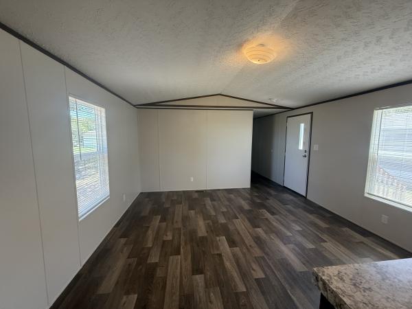 2022 97TRS14663AH22S  Home