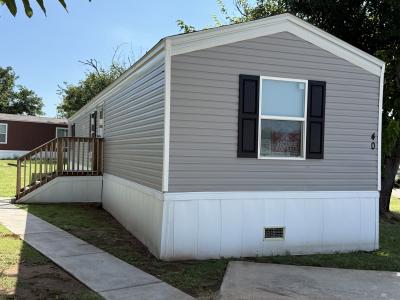 Mobile Home at 40 Second Circle Wichita Falls, TX 76306