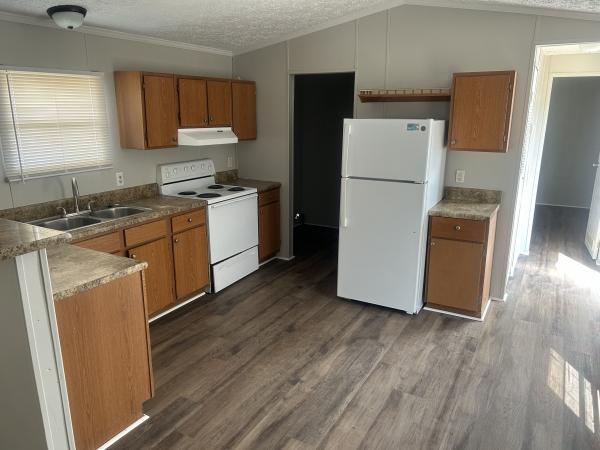 2009  Mobile Home For Sale