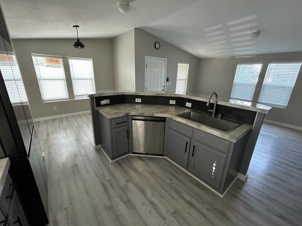 2013 CAVCO Mobile Home