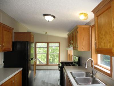 Photo 1 of 9 of home located at 23374 Arlington Dr Clinton Township, MI 48036