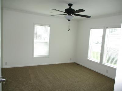 Photo 5 of 9 of home located at 43673 Medea Dr Clinton Township, MI 48036