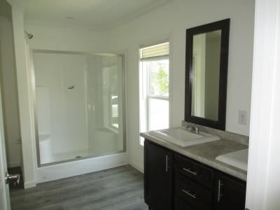 Photo 4 of 6 of home located at 23264 Crystal Dr Clinton Township, MI 48036
