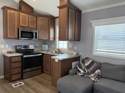 Photo 3 of 16 of home located at 19551 S Tamiami Trail  Site#642 Fort Myers, FL 33908