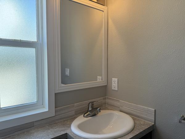 2021 Chariot Eagle 360EG12352B Mobile Home