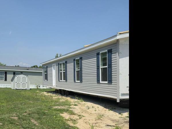 2025 Champion RAPB2856H32392 Mobile Home