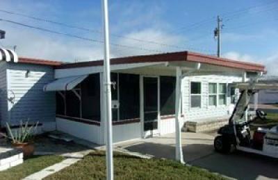 Photo 3 of 8 of home located at 508 44th Ave. E. Lot E-31 Bradenton, FL 34203