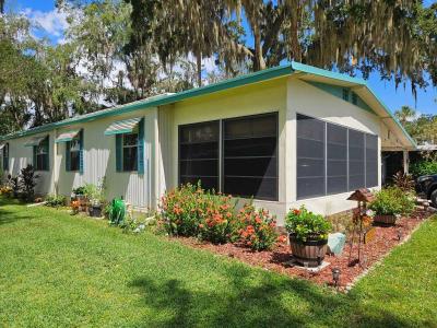 Photo 3 of 23 of home located at 9705 Hickory Hollow Rd Lot 90 Leesburg, FL 34788