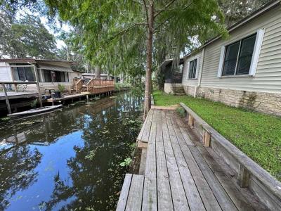 Mobile Home at 28944 Hubbard St Lot 71 Leesburg, FL 34748