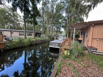 Photo 5 of 23 of home located at 28944 Hubbard St Lot 71 Leesburg, FL 34748