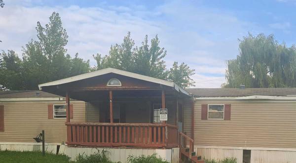 Photo 1 of 2 of home located at 2552 Smith Ave #66 Marshalltown, IA 50158