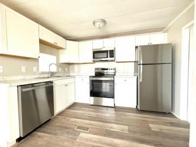 Photo 5 of 18 of home located at 1071 Donegan Rd Lot 564 Largo, FL 33771