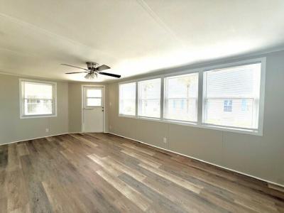 Photo 3 of 18 of home located at 1071 Donegan Rd Lot 564 Largo, FL 33771