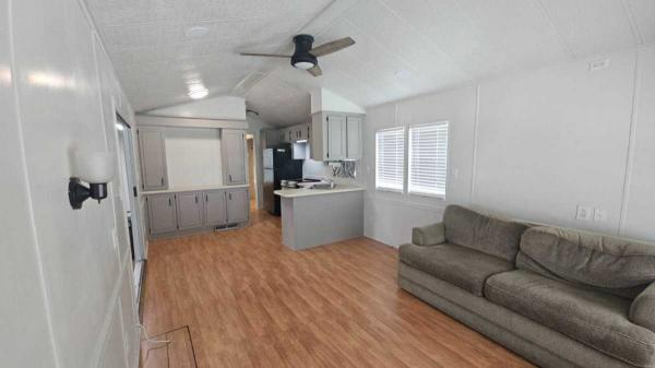 1993 CHAR Mobile Home
