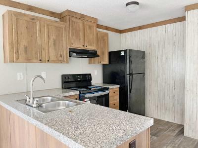 Photo 4 of 8 of home located at 36323 Shady Oaks Dr Dade City, FL 33525