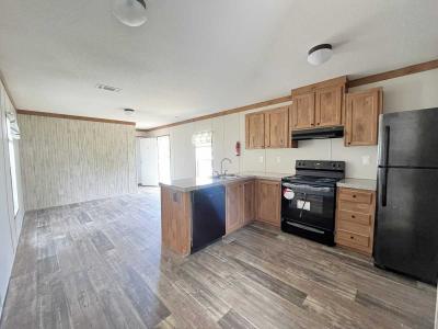 Mobile Home at 36323 Shady Oaks Dr Dade City, FL 33525