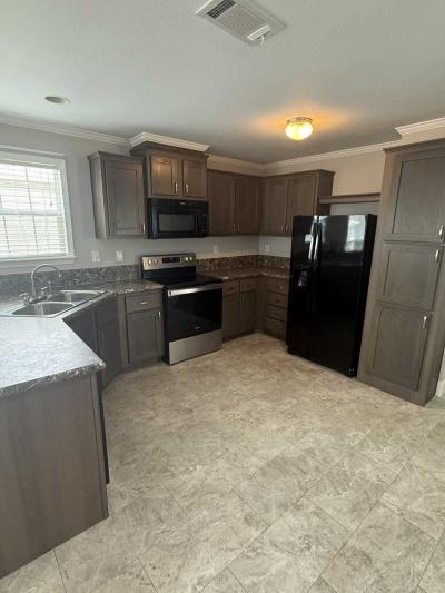 Photo 3 of 14 of home located at 701 Aqui Esta Dr #197 Punta Gorda, FL 33950