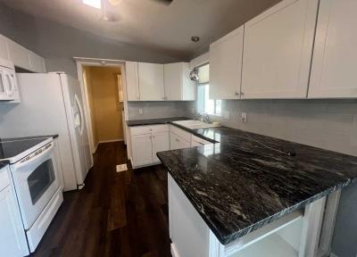 Photo 3 of 23 of home located at 2121 S Pantano Rd #324 Tucson, AZ 85710