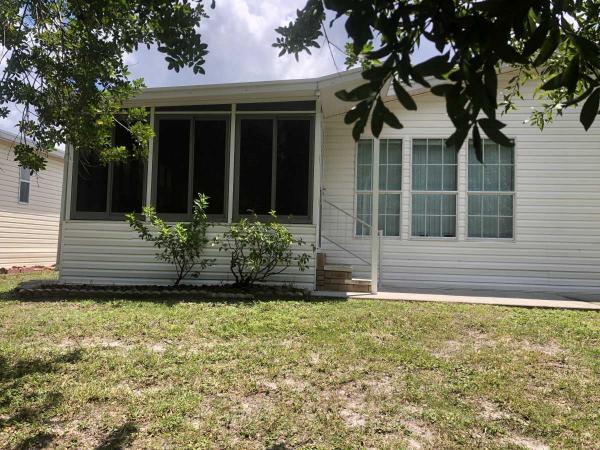 2000 2BA/2BA Mobile Home