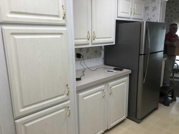 2000 2BA/2BA Mobile Home