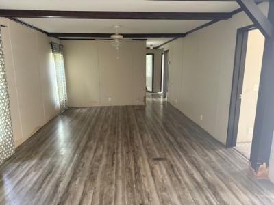 Photo 4 of 23 of home located at 300 Delee Cir Dorchester, SC 29437