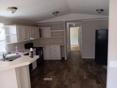 Photo 3 of 6 of home located at 649 Jade Ct Clinton, TN 37716