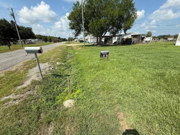Photo 1 of 2 of home located at 1083 Eunice Rd Saint Martinvil, LA 70582