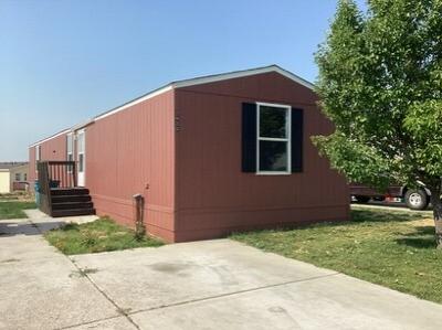 Photo 3 of 11 of home located at 2920 Foxtail Lane Evans, CO 80620