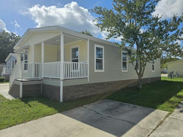 2022 Champion Signature Series - 1/2 porch Manufactured Home