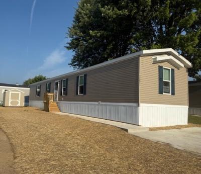 Mobile Home at 52871 N Zacharias Court #161 Chesterfield, MI 48051