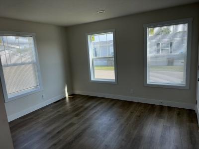 Photo 5 of 9 of home located at 9759 Aspen Lane Ypsilanti, MI 48198