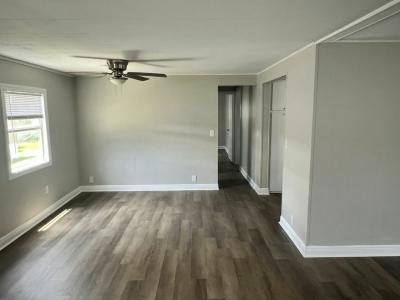 Photo 2 of 14 of home located at 64Tower Manor Cir E Auburndale, FL 33823