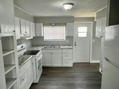 Photo 5 of 14 of home located at 64Tower Manor Cir E Auburndale, FL 33823