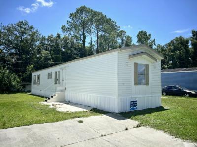 Mobile Home at 84 Tower Manor Cir E Auburndale, FL 33823