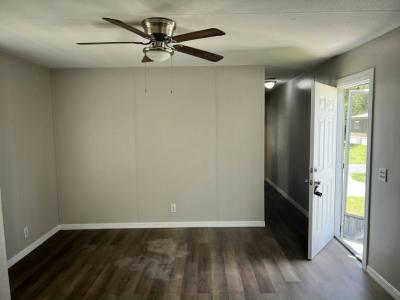 Photo 4 of 15 of home located at 84 Tower Manor Cir E Auburndale, FL 33823