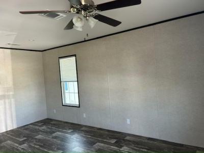 Photo 5 of 8 of home located at 17031 Us-301 #15 Dade City, FL 33523